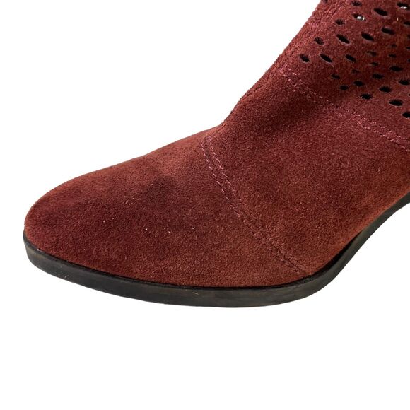 Lucky Brand Ramses Womens Suede Block Heel Ankle Perforated Booties Boots sz 8 - Picture 5 of 16